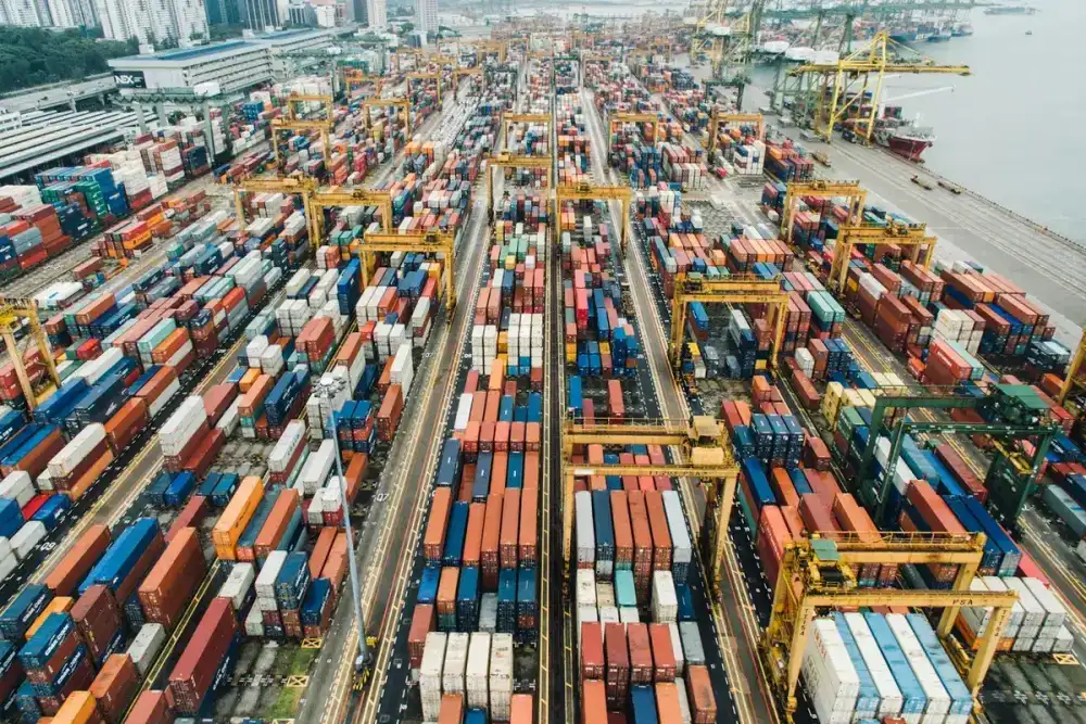 Containerhafen – Seefracht FCL